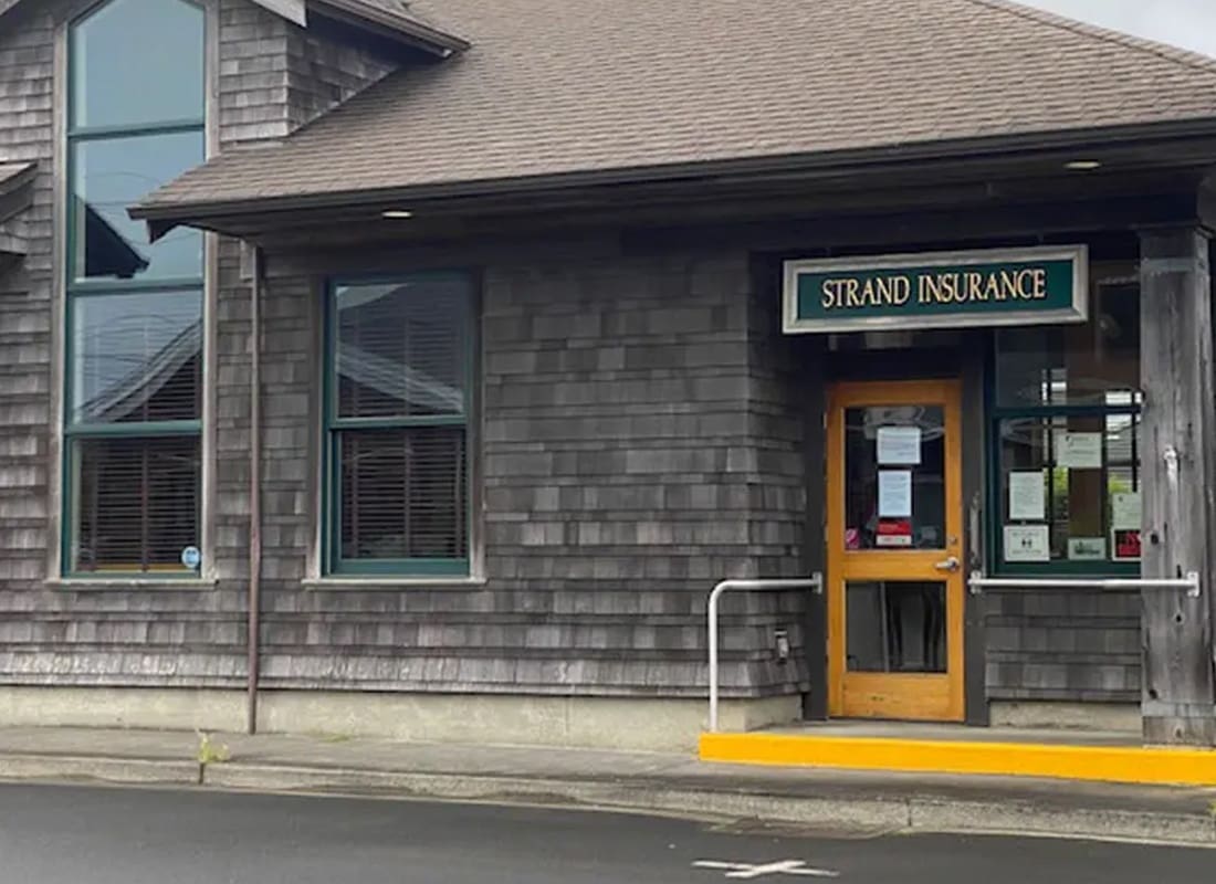 Long-Beach-WA-Insurance-Front-of-Strand-Insurance-in-Long-Beach