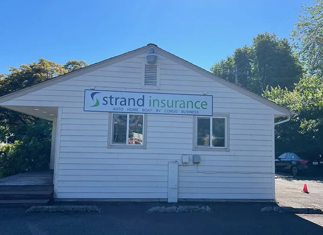 Tumwater-WA-Insurance-Exterior-View-of-the-Front-of-the-Strand-Insurance-Office-Building